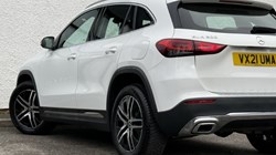 2021 (21) MERCEDES-BENZ GLA 200 Sport 5dr Auto 5068808