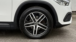 2021 (21) MERCEDES-BENZ GLA 200 Sport 5dr Auto 5068844