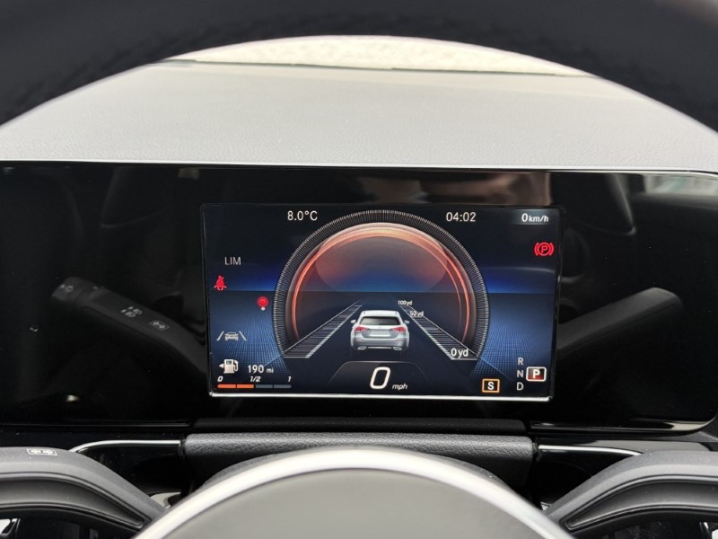 2021 (21) MERCEDES-BENZ GLA 200 Sport 5dr Auto 5068840