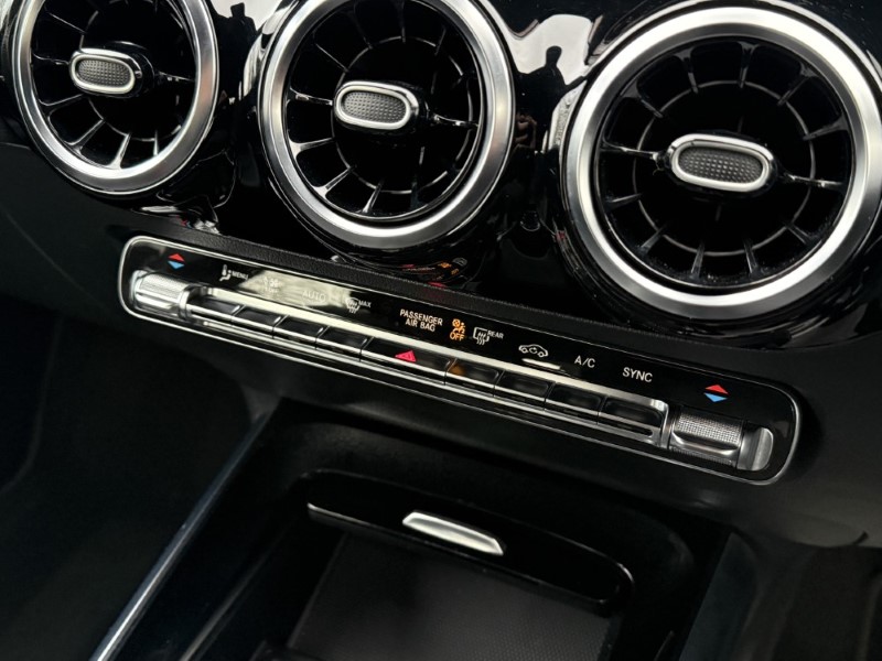 2021 (21) MERCEDES-BENZ GLA 200 Sport 5dr Auto 5068829