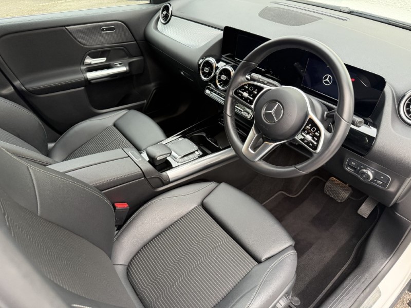 2021 (21) MERCEDES-BENZ GLA 200 Sport 5dr Auto 5068819