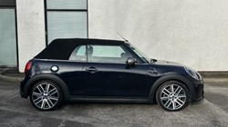 2022 (72) MINI CONVERTIBLE 2.0 Cooper S Exclusive 2dr Auto 5124410
