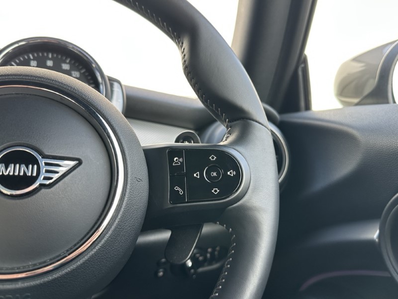 2022 (72) MINI CONVERTIBLE 2.0 Cooper S Exclusive 2dr Auto 5124425