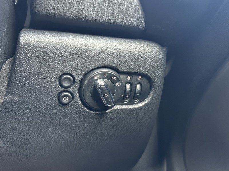 2022 (72) MINI CONVERTIBLE 2.0 Cooper S Exclusive 2dr Auto 5124427