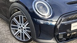 2022 (72) MINI CONVERTIBLE 2.0 Cooper S Exclusive 2dr Auto 5124399