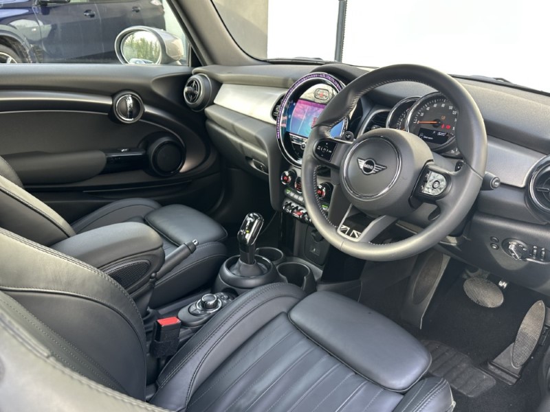 2022 (72) MINI CONVERTIBLE 2.0 Cooper S Exclusive 2dr Auto 5124413