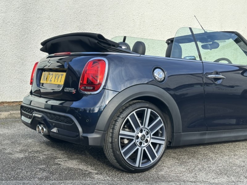 2022 (72) MINI CONVERTIBLE 2.0 Cooper S Exclusive 2dr Auto 5124395
