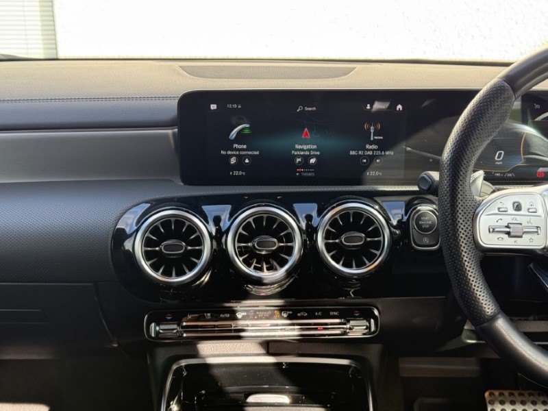 2021 (21) MERCEDES-BENZ A CLASS A35 4Matic Premium 5dr Auto 5067144