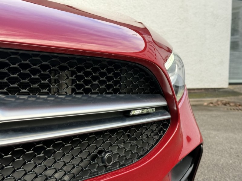 2021 (21) MERCEDES-BENZ A CLASS A35 4Matic Premium 5dr Auto 5067156