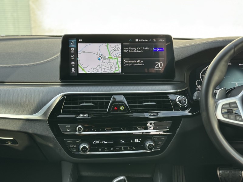 2024 (74) BMW 5 SERIES 530e M Sport 5dr Auto 5094915