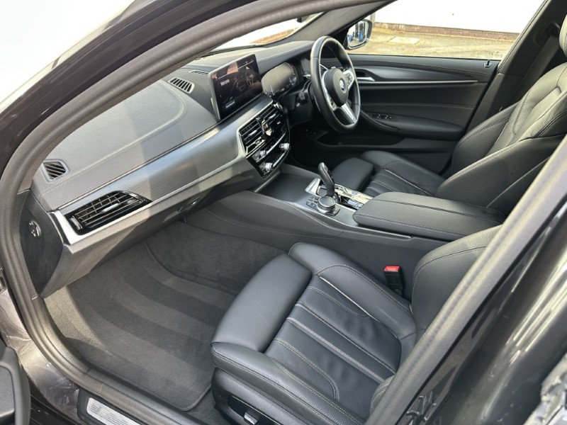 2024 (74) BMW 5 SERIES 530e M Sport 5dr Auto 5094911