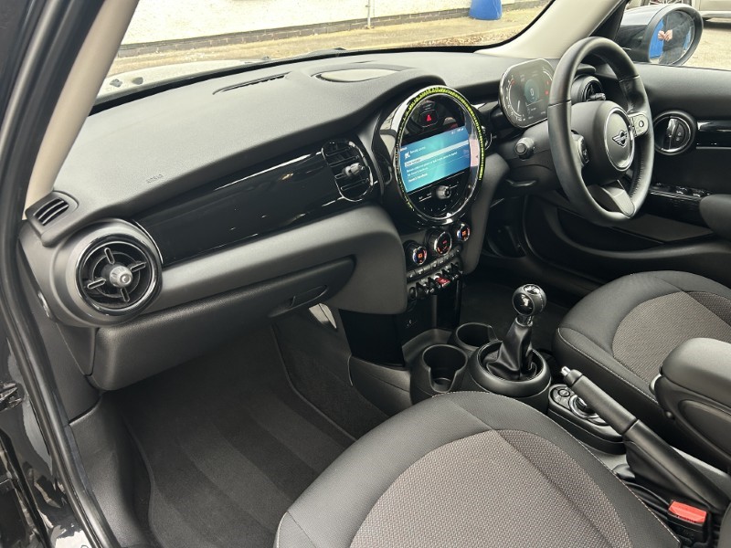 2022 (22) MINI HATCHBACK 1.5 Cooper Classic 5dr 5145175