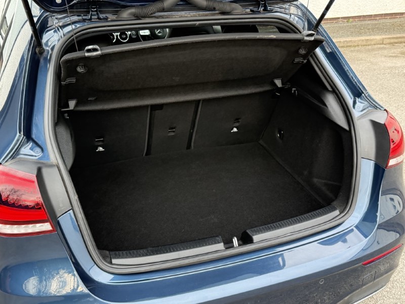 2021 (21) MERCEDES-BENZ A CLASS A180d [2.0] AMG Line Executive 5dr Auto 5145191