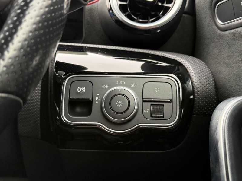 2021 (21) MERCEDES-BENZ A CLASS A180d [2.0] AMG Line Executive 5dr Auto 5145206