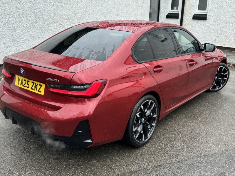 2025 (25) BMW 3 SERIES 320i M Sport 4dr Step Auto 5092288