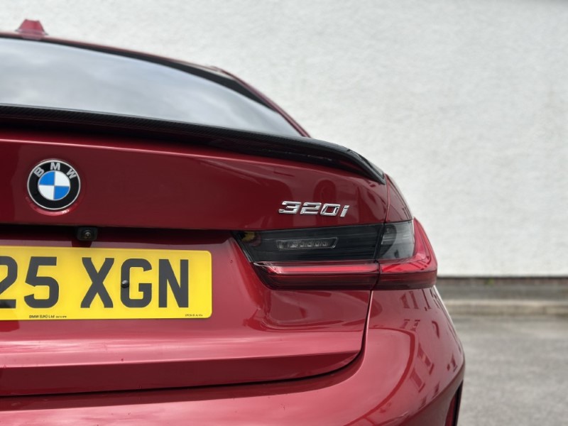 2025 (25) BMW 3 SERIES 320i M Sport 4dr Step Auto 5231012