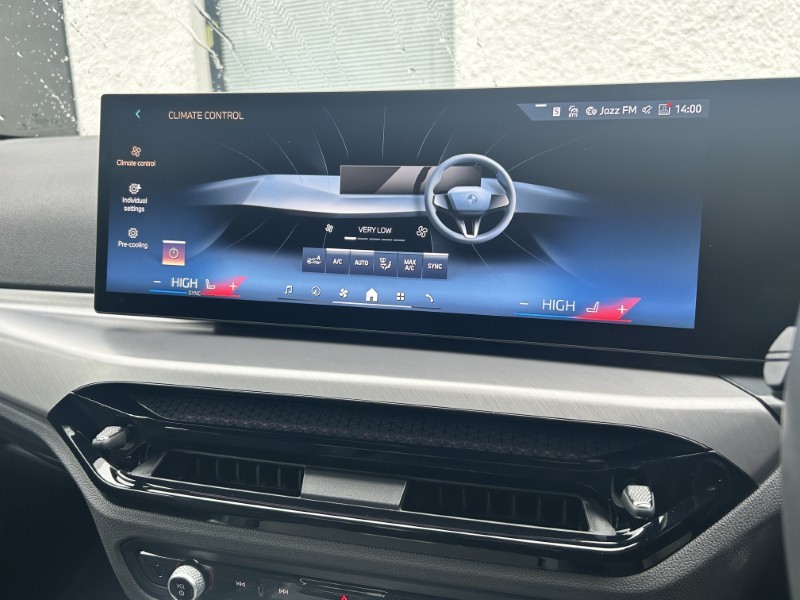 2025 (25) BMW 2 SERIES 220i M Sport 2dr Step Auto 5096564