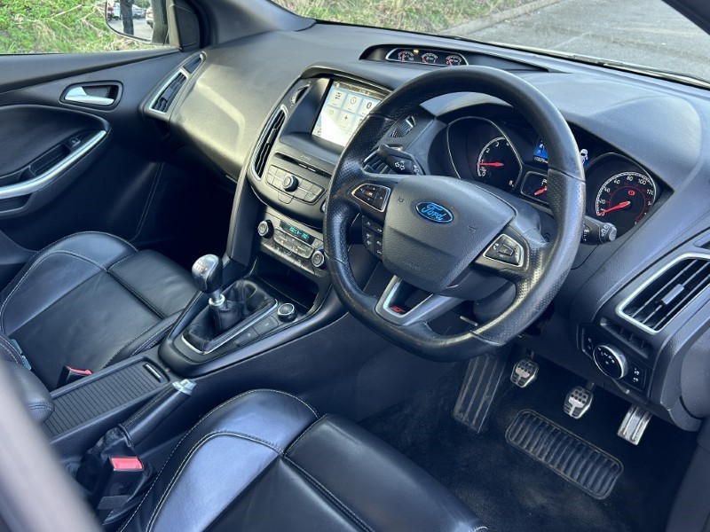 2017 (66) FORD FOCUS 2.0T EcoBoost ST-3 5dr 5167324