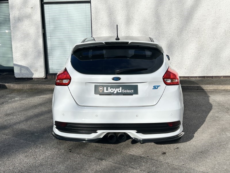 2017 (66) FORD FOCUS 2.0T EcoBoost ST-3 5dr 5167299