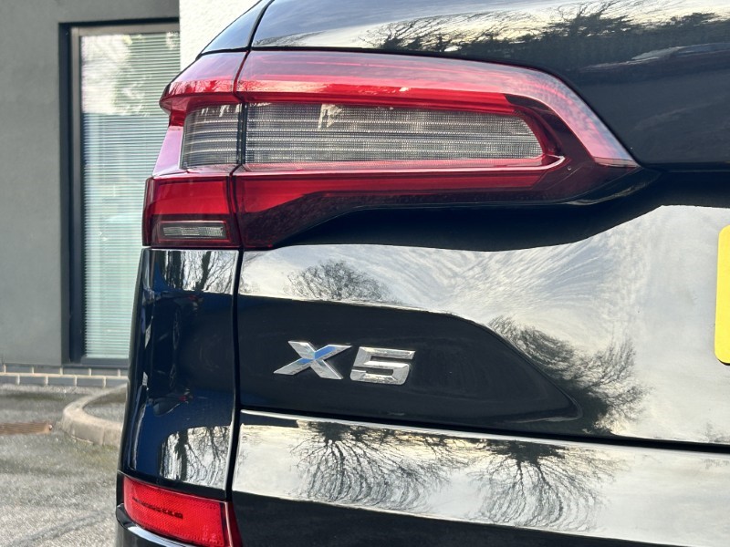 2022 (22) BMW X5 xDrive30d MHT M Sport 5dr Auto 5126240