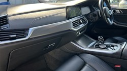 2022 (22) BMW X5 xDrive30d MHT M Sport 5dr Auto 5126274