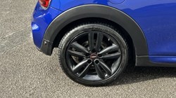 2019 (69) MINI HATCHBACK 1.5 Cooper Sport II 3dr 5178023