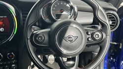 2019 (69) MINI HATCHBACK 1.5 Cooper Sport II 3dr 5178014