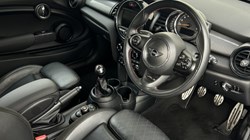2019 (69) MINI HATCHBACK 1.5 Cooper Sport II 3dr 5178002