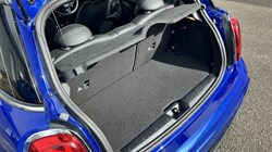 2019 (69) MINI HATCHBACK 1.5 Cooper Sport II 3dr 5178020