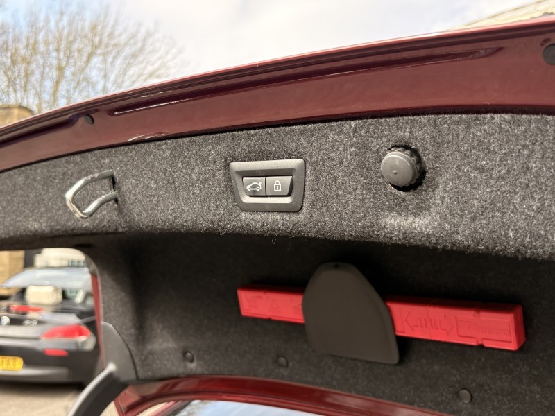 2022 (22) BMW 5 SERIES 520d xDrive MHT M Sport 4dr Step Auto 5267551