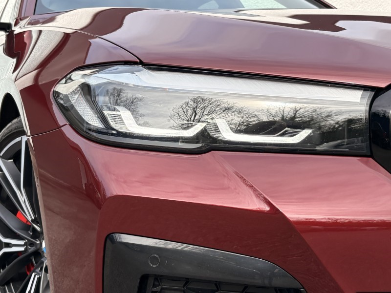 2022 (22) BMW 5 SERIES 520d xDrive MHT M Sport 4dr Step Auto 5267570