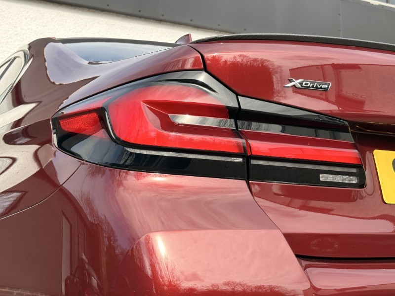 2022 (22) BMW 5 SERIES 520d xDrive MHT M Sport 4dr Step Auto 5267549