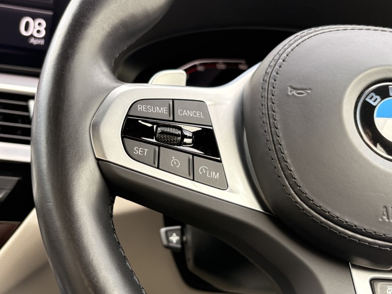 2022 (22) BMW 5 SERIES 520d xDrive MHT M Sport 4dr Step Auto 5267533