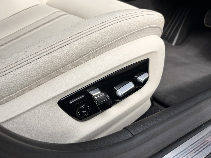 2022 (22) BMW 5 SERIES 520d xDrive MHT M Sport 4dr Step Auto 5267558