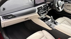 2022 (22) BMW 5 SERIES 520d xDrive MHT M Sport 4dr Step Auto 5267567