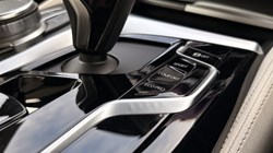 2022 (22) BMW 5 SERIES 520d xDrive MHT M Sport 4dr Step Auto 5267527