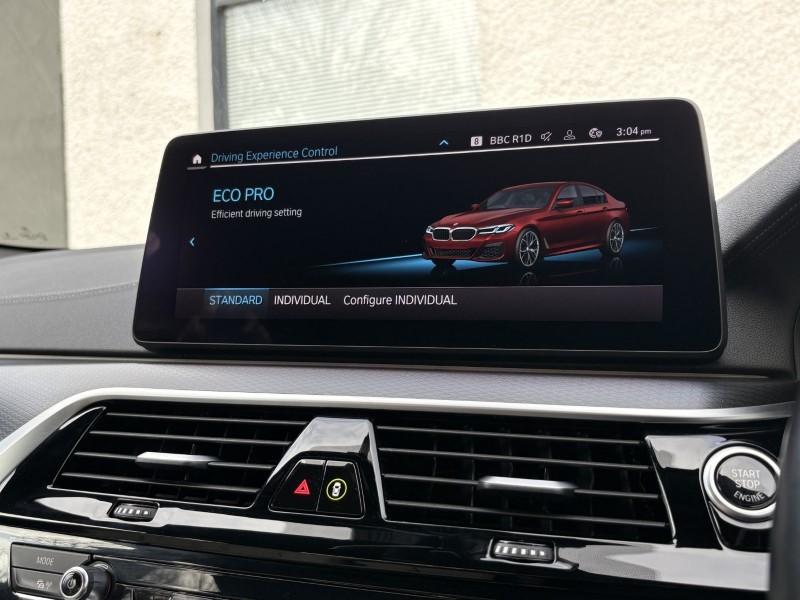 2022 (22) BMW 5 SERIES 520d xDrive MHT M Sport 4dr Step Auto 5267540