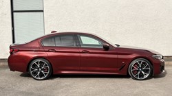 2022 (22) BMW 5 SERIES 520d xDrive MHT M Sport 4dr Step Auto 5267553