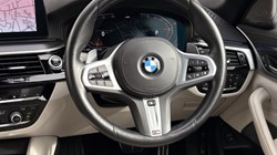 2022 (22) BMW 5 SERIES 520d xDrive MHT M Sport 4dr Step Auto 5267562