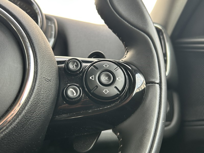 2019 (19) MINI COUNTRYMAN 2.0 Cooper S Exclusive 5dr Auto 5199836