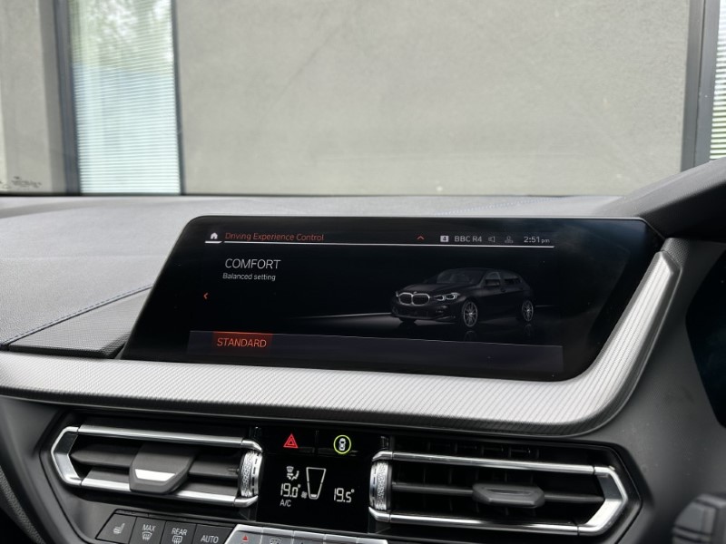 2022 (72) BMW 1 SERIES 118i [136] M Sport 5dr Step Auto [LCP] 5258236