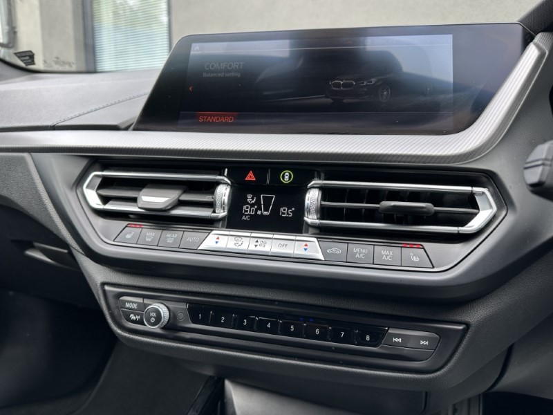 2022 (72) BMW 1 SERIES 118i [136] M Sport 5dr Step Auto [LCP] 5258237