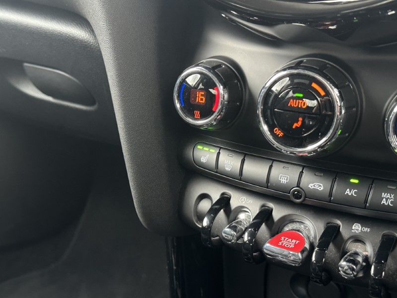 2023 (73) MINI HATCHBACK 1.5 Cooper Classic Premium 3dr 5199001