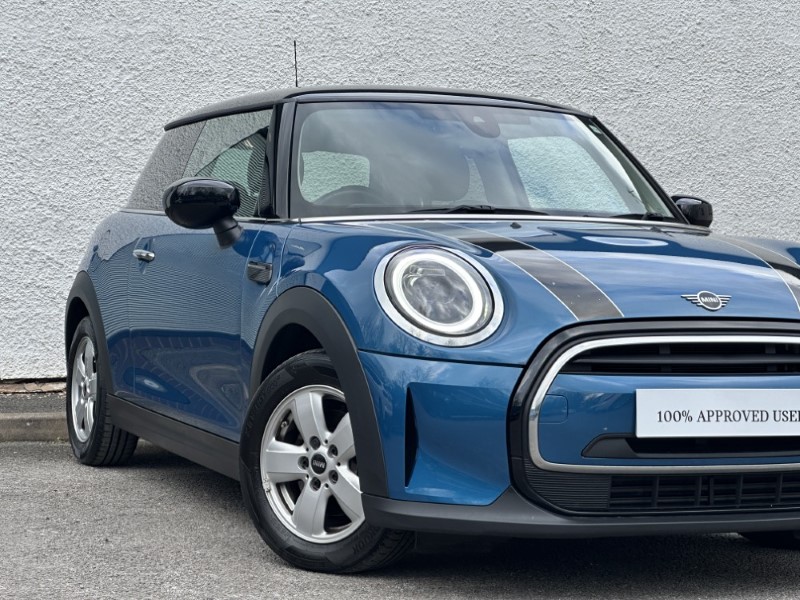 2023 (73) MINI HATCHBACK 1.5 Cooper Classic Premium 3dr 5199014