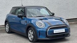 2023 (73) MINI HATCHBACK 1.5 Cooper Classic Premium 3dr 5199018