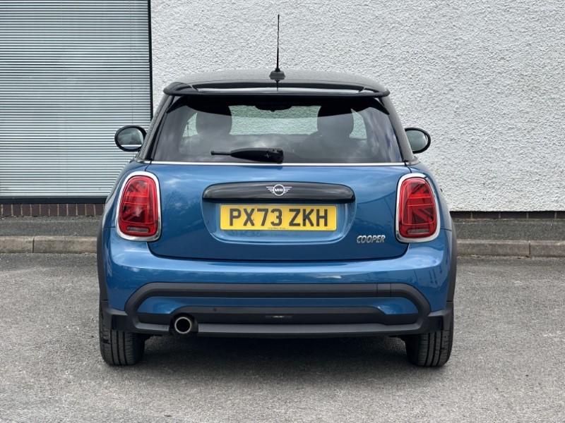 2023 (73) MINI HATCHBACK 1.5 Cooper Classic Premium 3dr 5198986