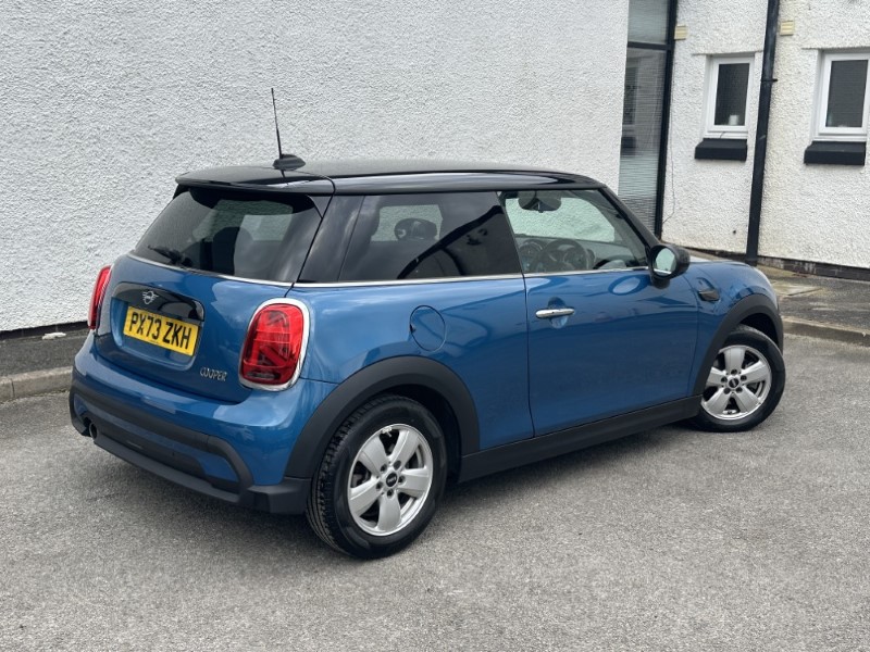 2023 (73) MINI HATCHBACK 1.5 Cooper Classic Premium 3dr 5199010