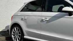 2016 (66) AUDI A1 1.4 TFSI S Line 5dr 5205330