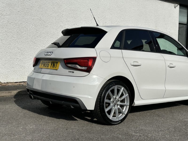 2016 (66) AUDI A1 1.4 TFSI S Line 5dr 5205327