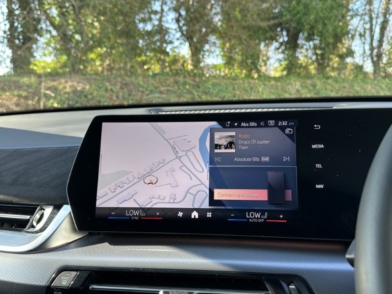 2025 (75) BMW iX2 150kW eDrive20 Shadow Edition 65kWh 5dr Auto 5134333